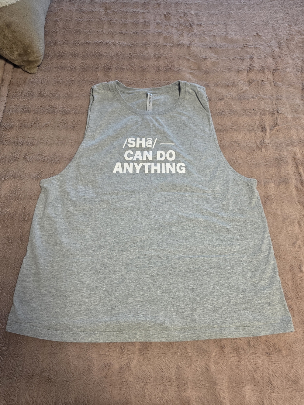 Fabletics Gray Graphic Muscle Tank - "She Can Do Anything"